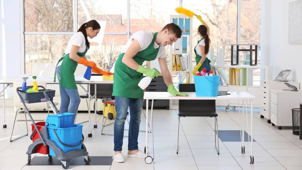 derechos como auxiliar de servicios